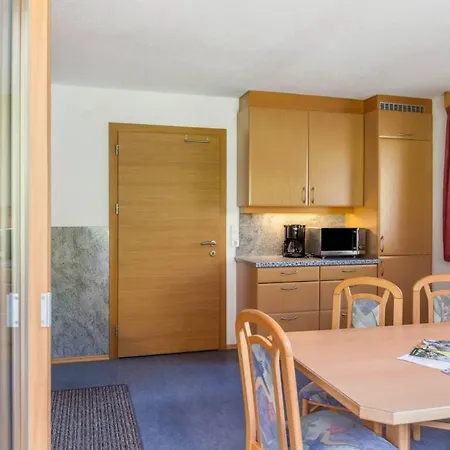 S'peaters Apartment